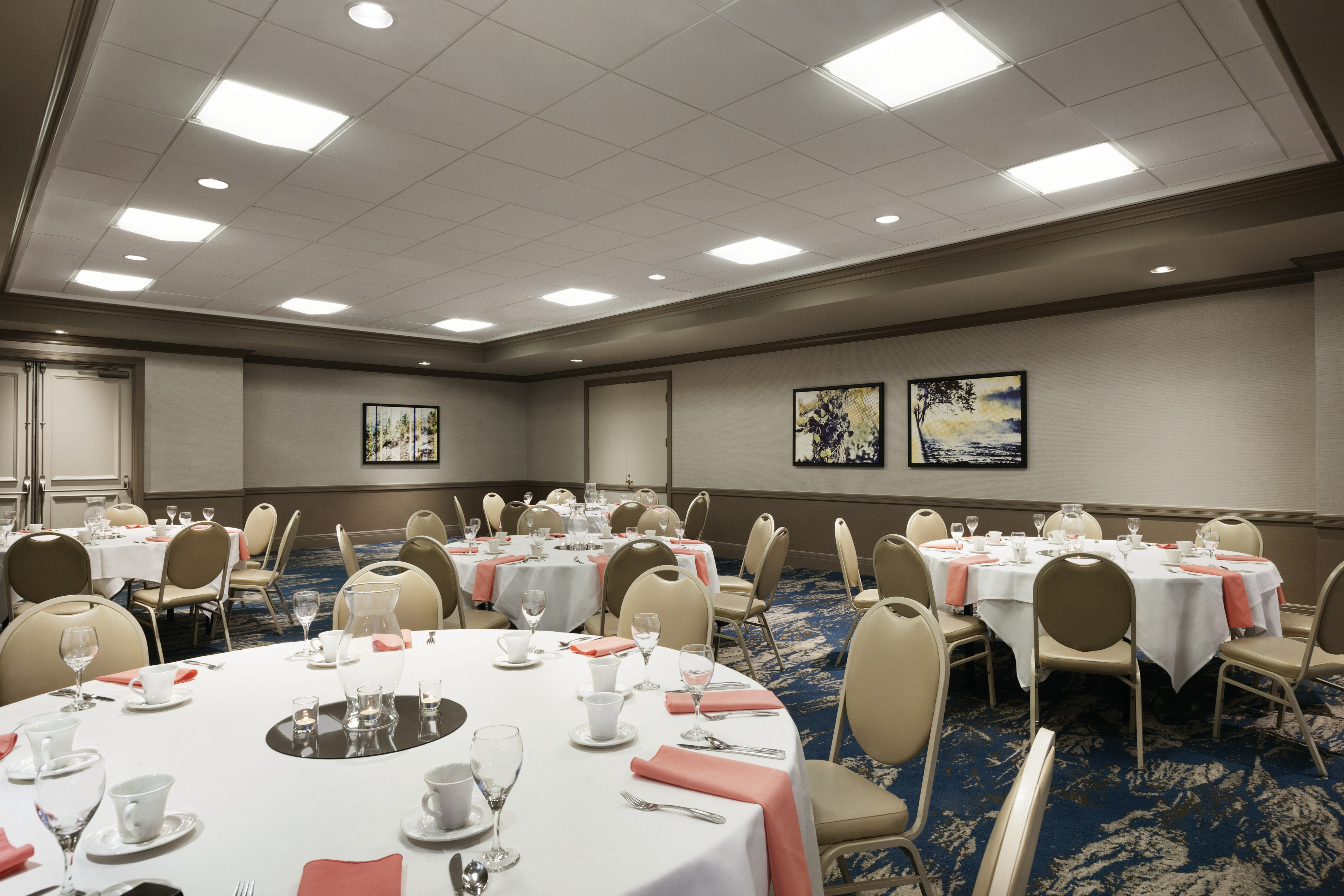 Embassy Suites By Hilton Brea North Orange County 49/56
