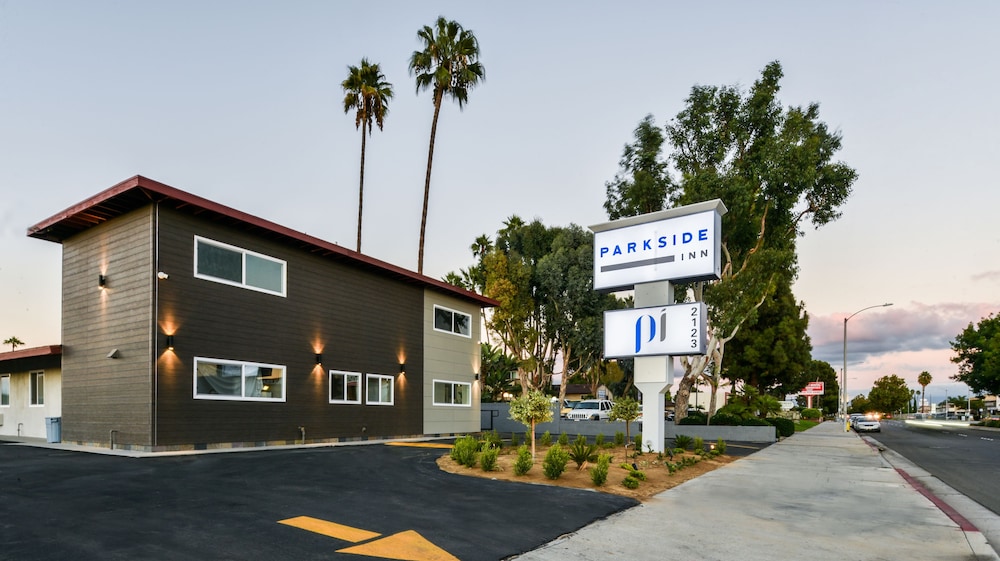 Parkside Inn Anaheim 12/17
