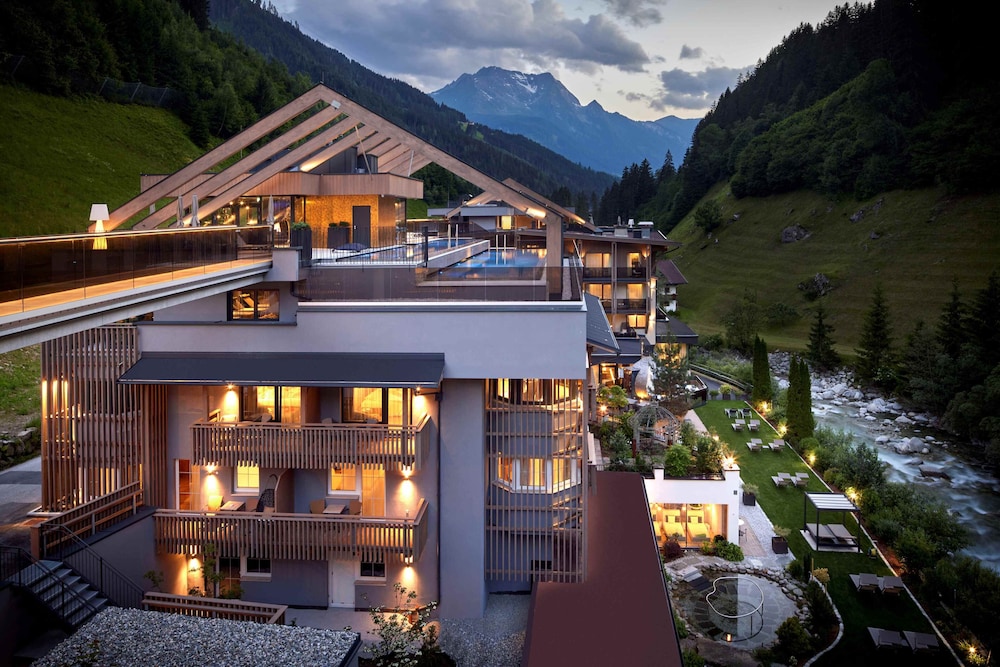 Alpin Lodge Das Zillergrund 1/50