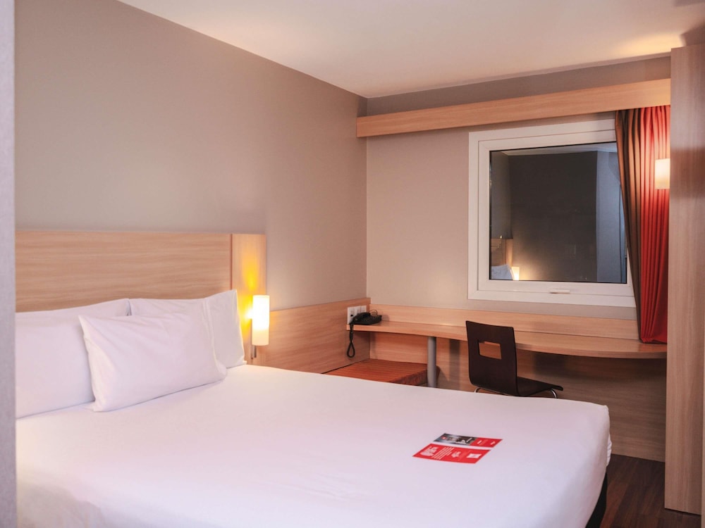 Ibis Larco Miraflores 18/49