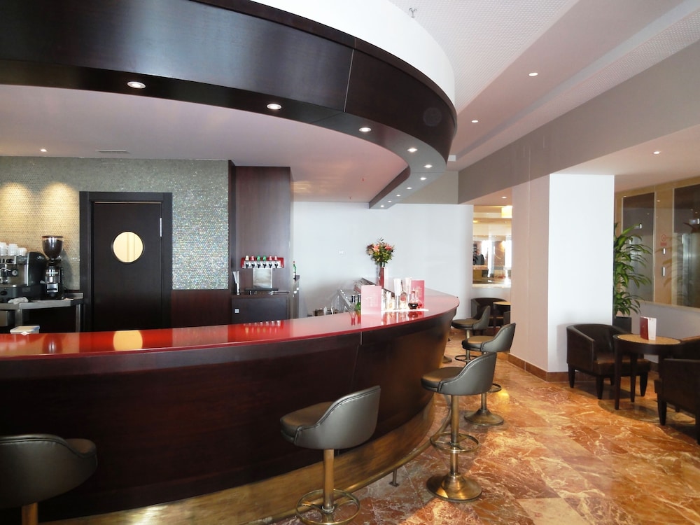 Hotel Angela 9/69