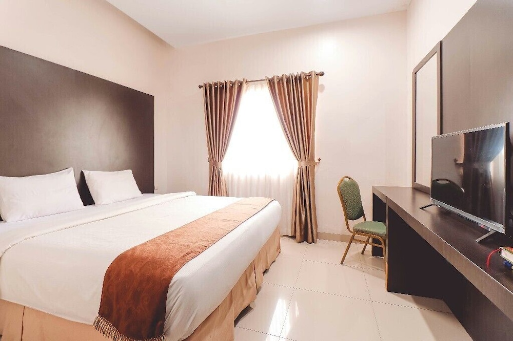 Saka Hotel Medan 10/28
