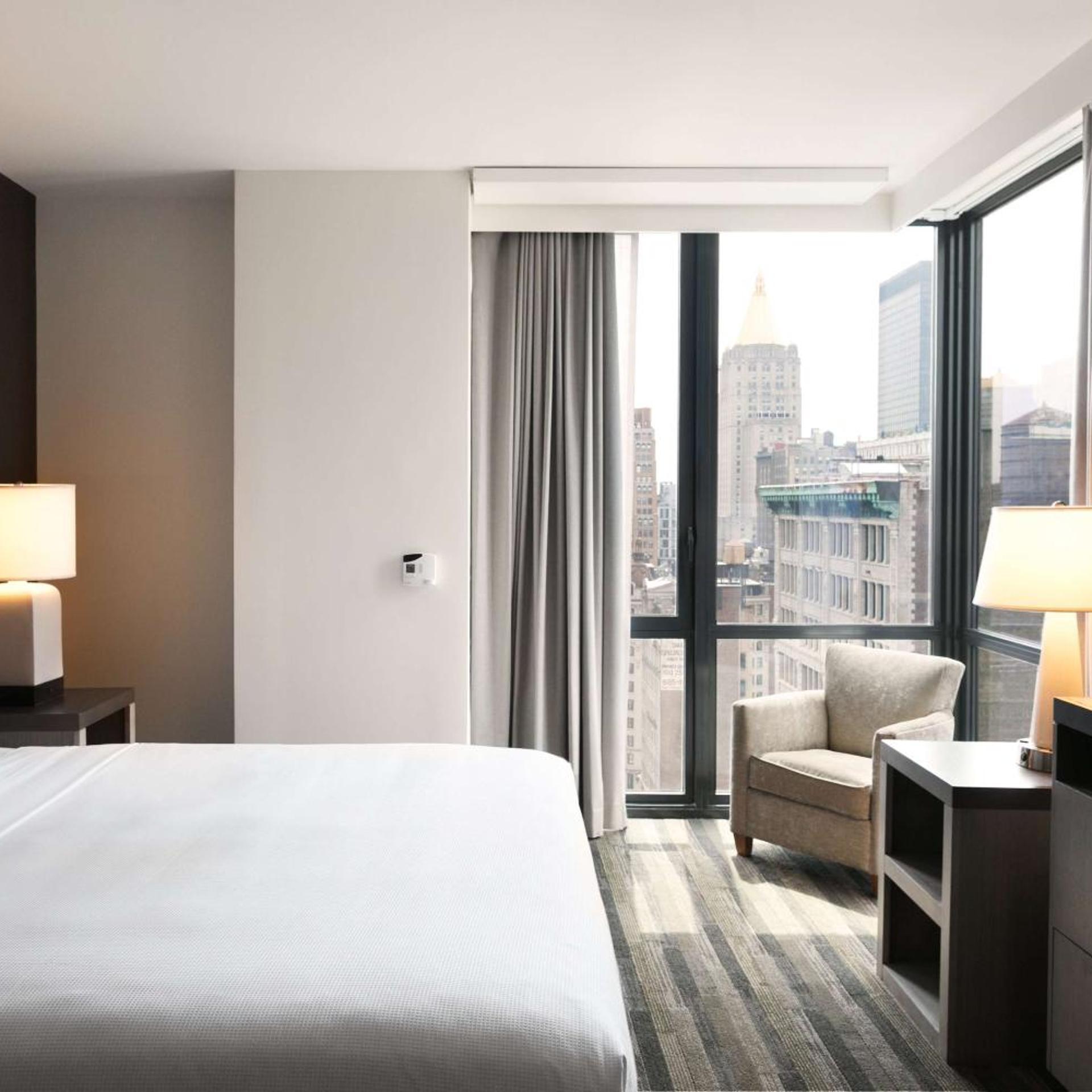 Room, 2 Queen Beds, Den