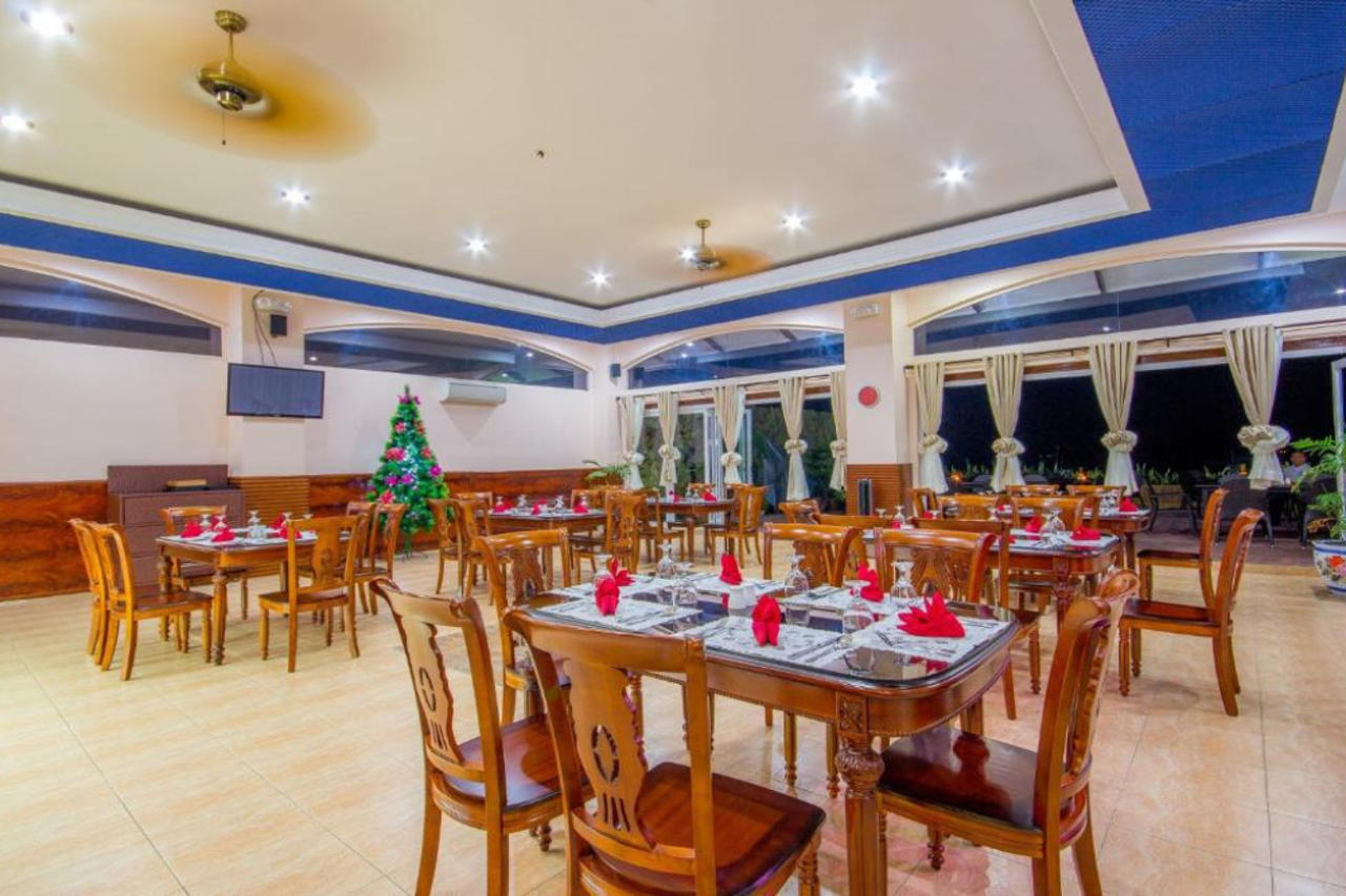 1521 Mactan Resort 61/85