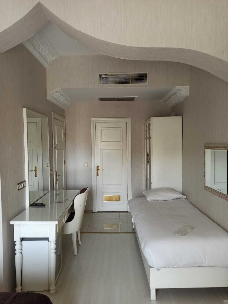Azade Butik Otel 16/34