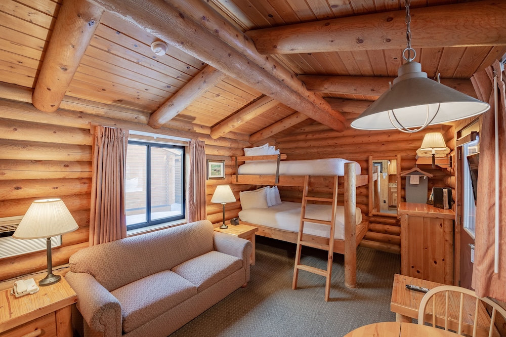 Cowboy Village Resort 37/69