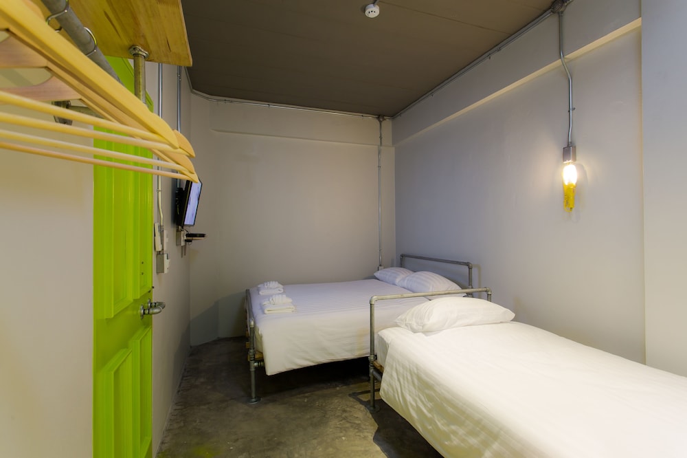Bloo Hostel 24/61