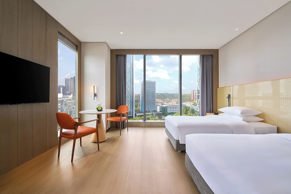 Hyatt Place Shenzhen Longgang 11/42