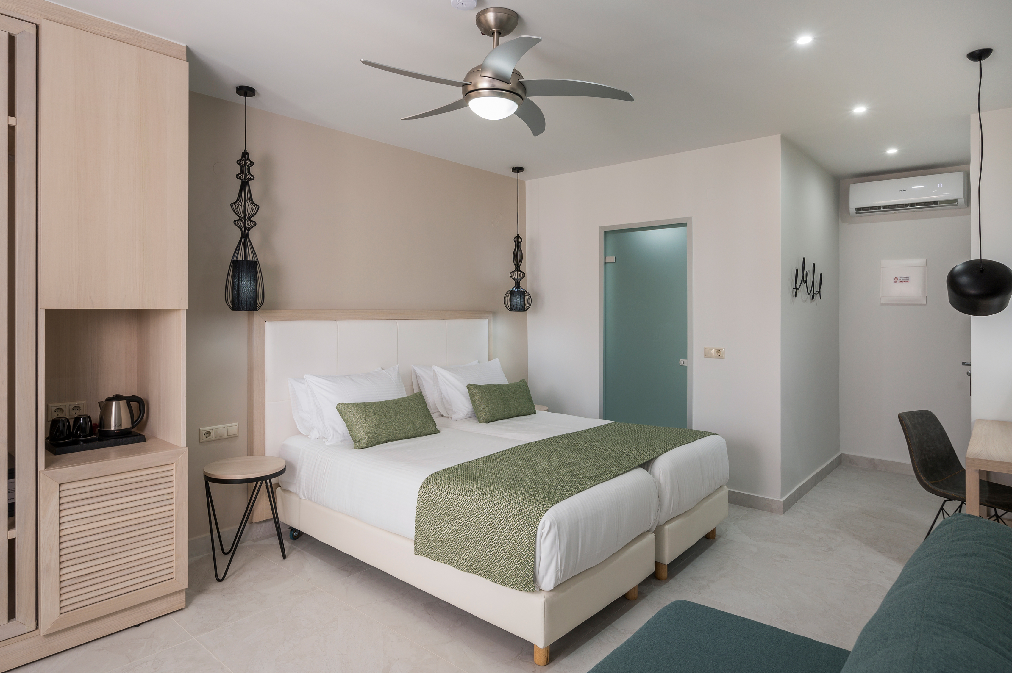 TWIN/DOUBLE ROOM SUPERIOR
