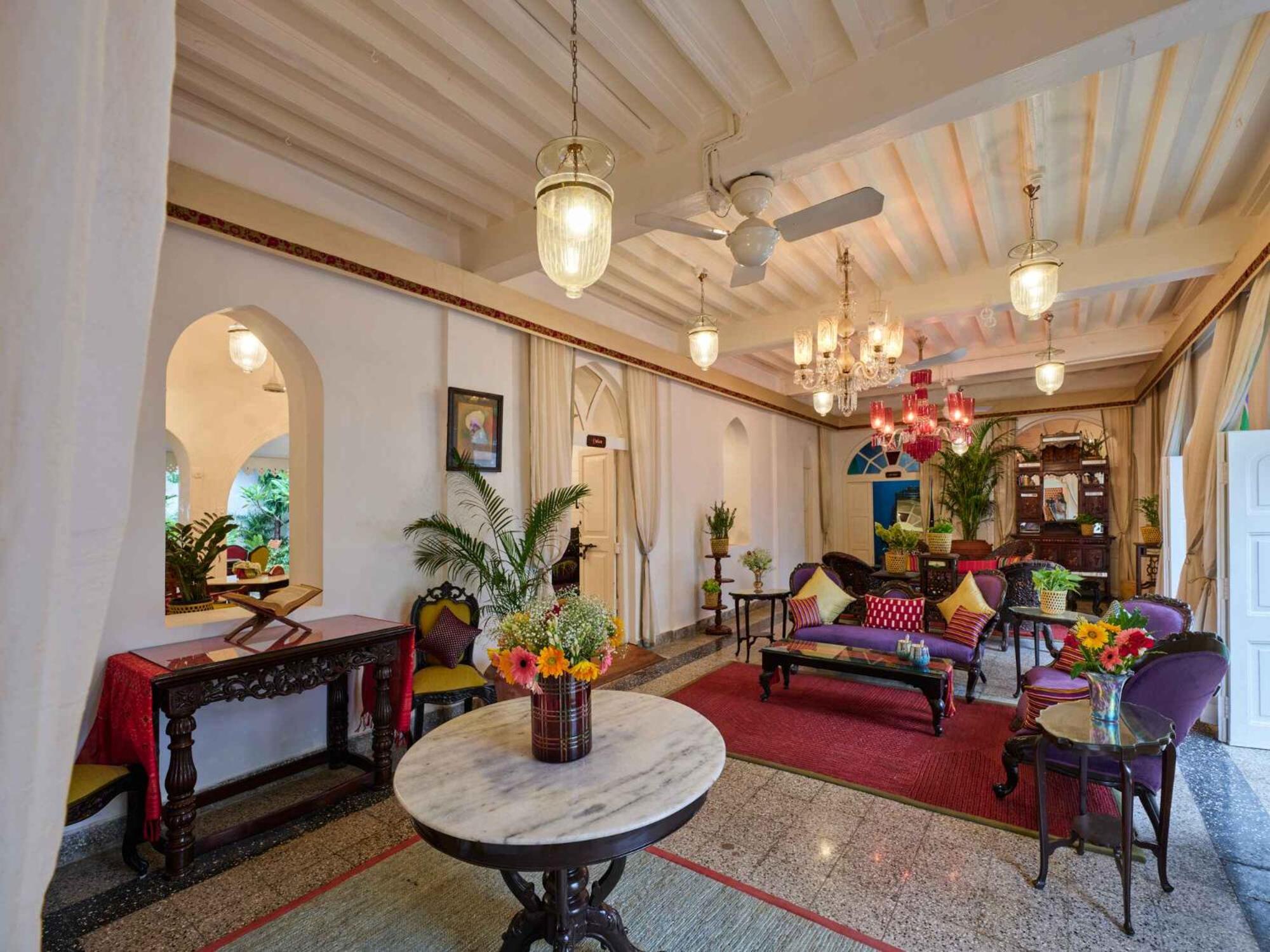 JuSTa Luxe Diwan's Bungalow Ahmedabad 26/36