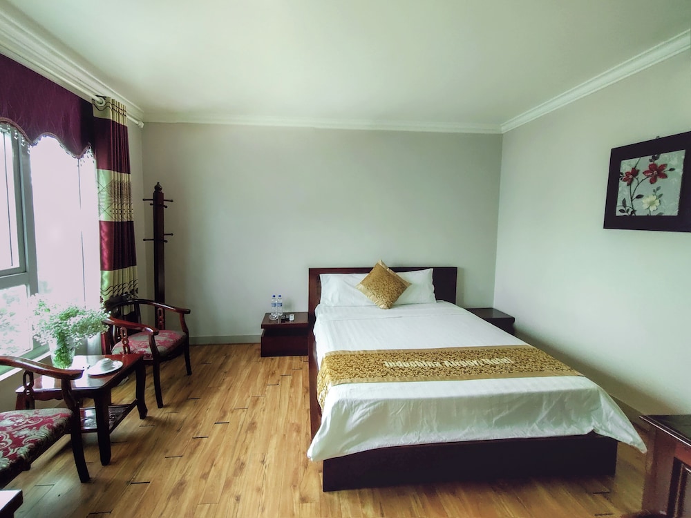 Indochina Airport Hotel 20/45