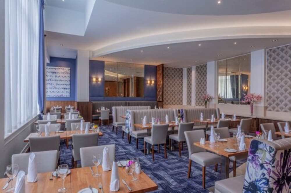 Lough Rea Hotel & Spa 50/51