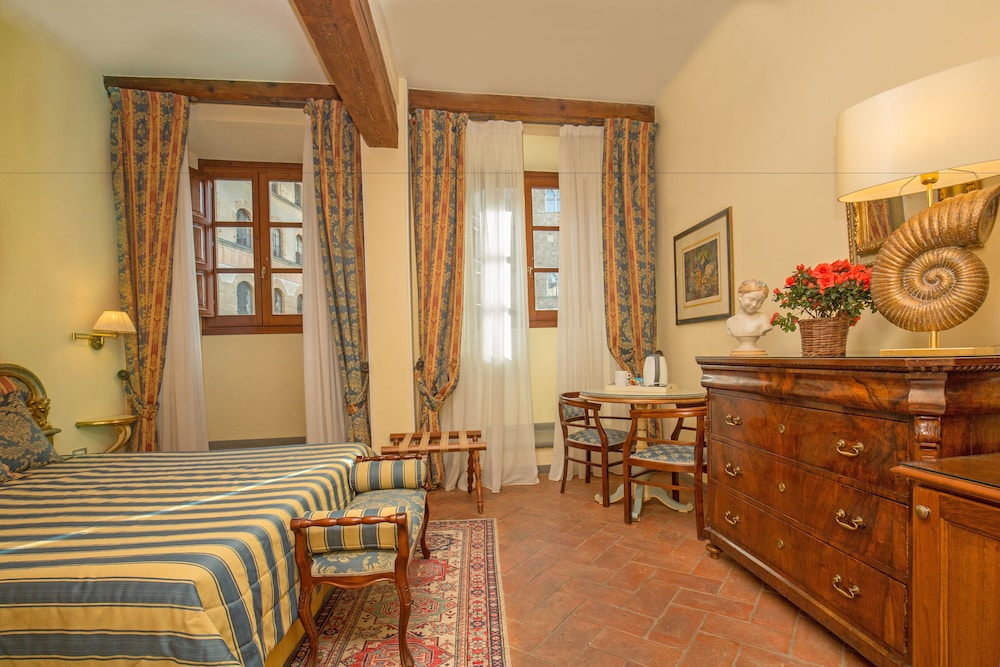 La Casa Del Garbo - Luxury Rooms & Suite 42/50