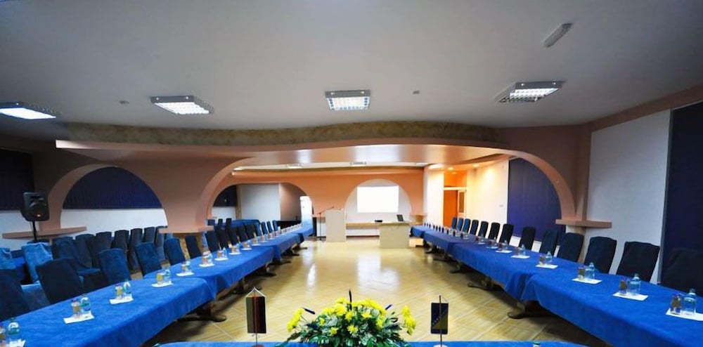 Bm International Hotel 28/38