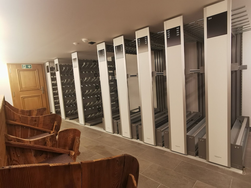 Hotel de Rougemont and Spa 20/50
