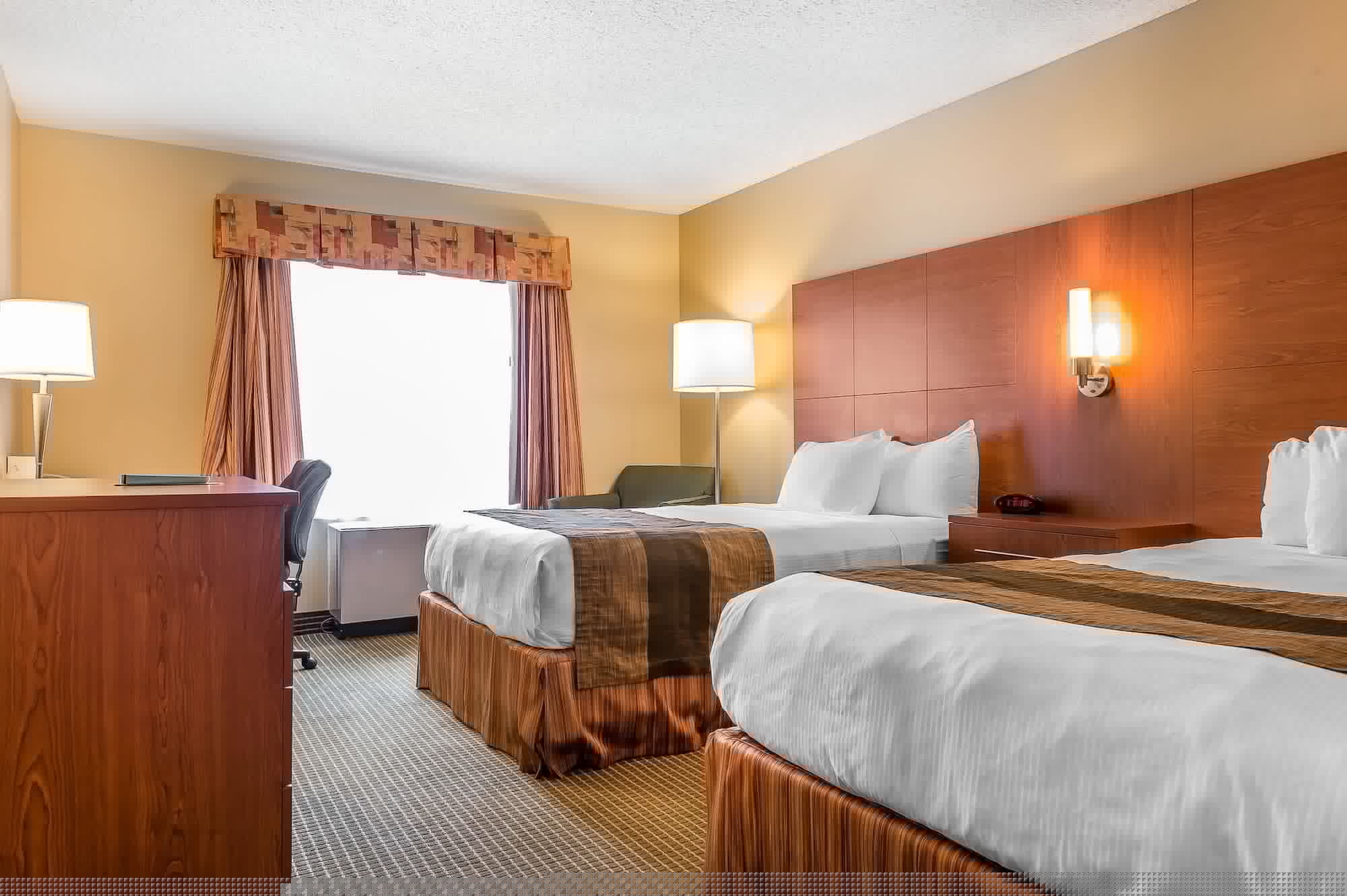 غرفة قياسية بسريرين مزدوجين، Quality Inn & Suites Hawkesbury 7/8