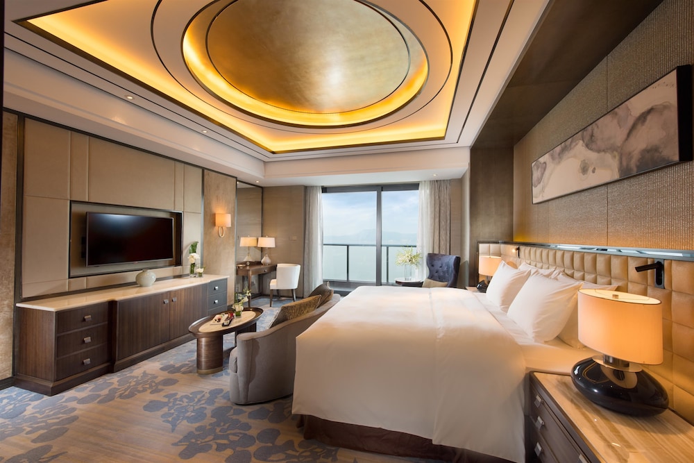 Hilton Zhoushan 20/70
