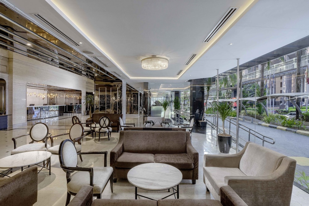 Melia Kuala Lumpur 33/50