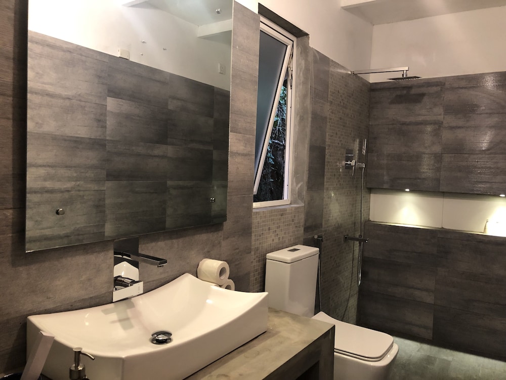 River Garden Resort 43/46