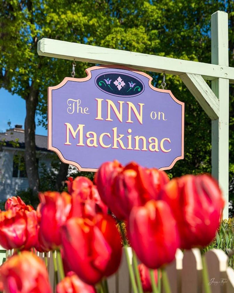 Inn on Mackinac 23/50