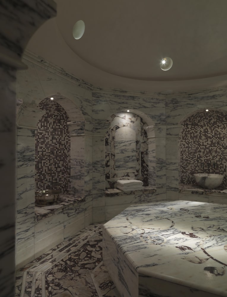 Four Seasons Hotel Baku 26/55