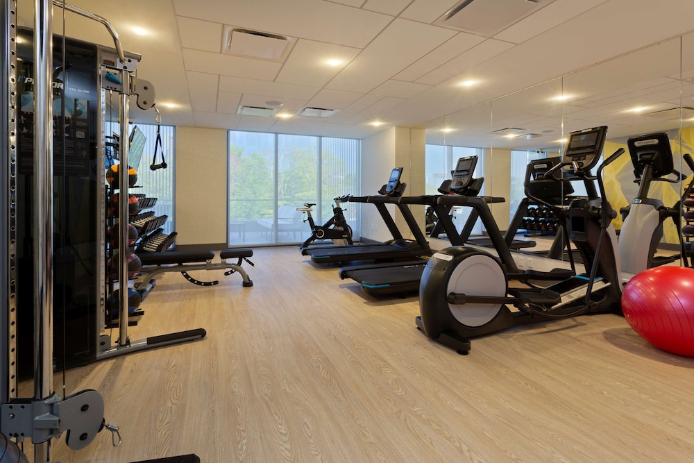Hilton Garden Inn Boston Brookline Ma 28/57