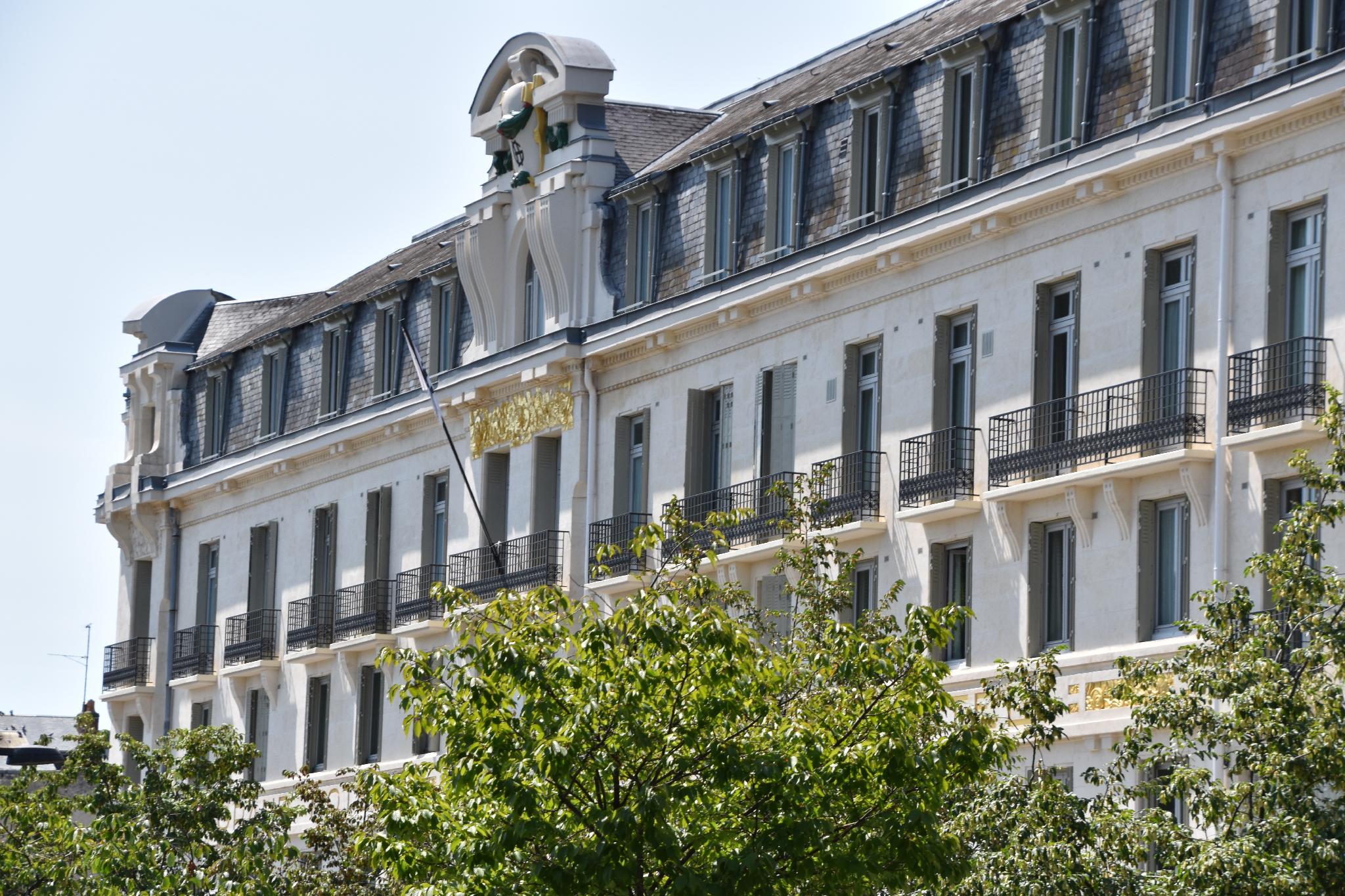 Le Grand Hotel de Tours in TOURS