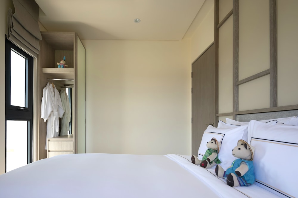 Melia Ho Tram Beach Resort 12/74