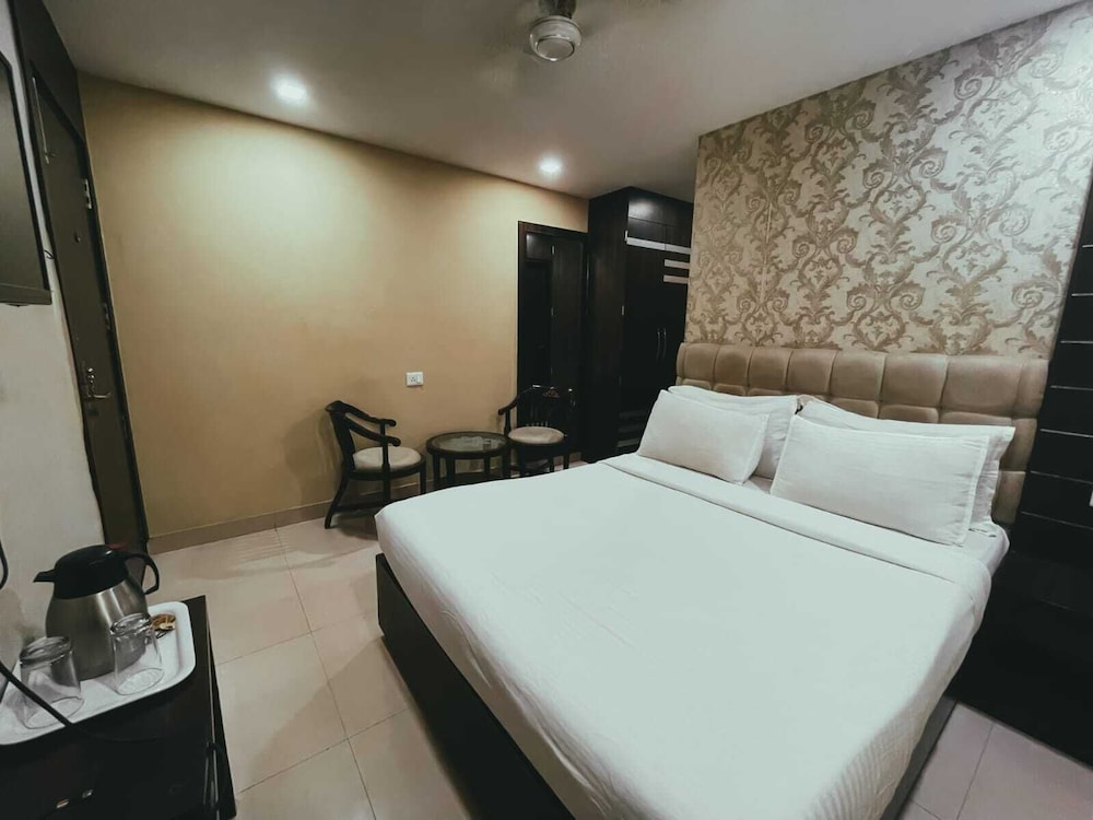 Hotel Sle Residency 9/36