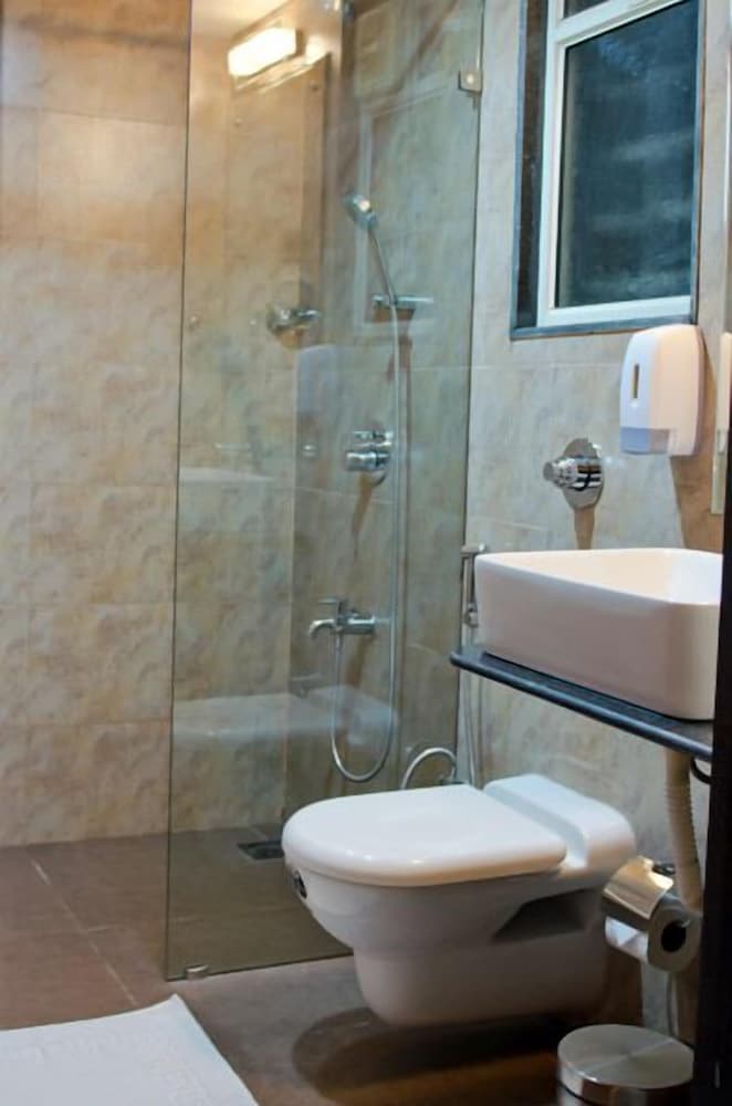 The Haven Serviced Residences 22/23