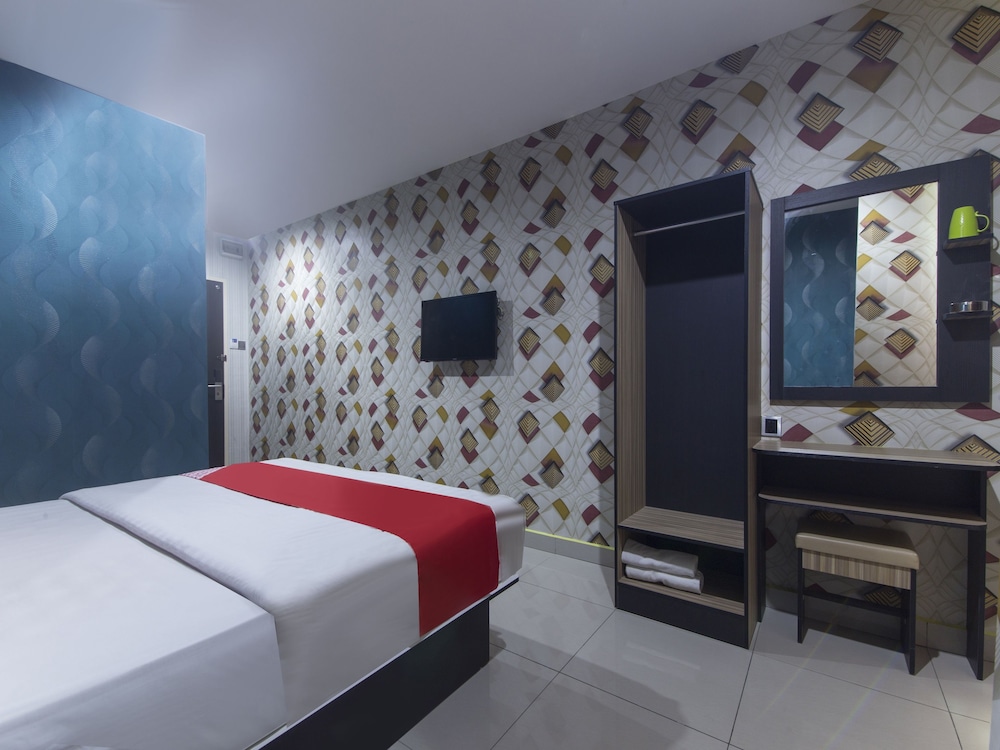 غرفة ديلوكس بسرير مزدوج، Super OYO Capital O 804 Hotel Pinji 2/4