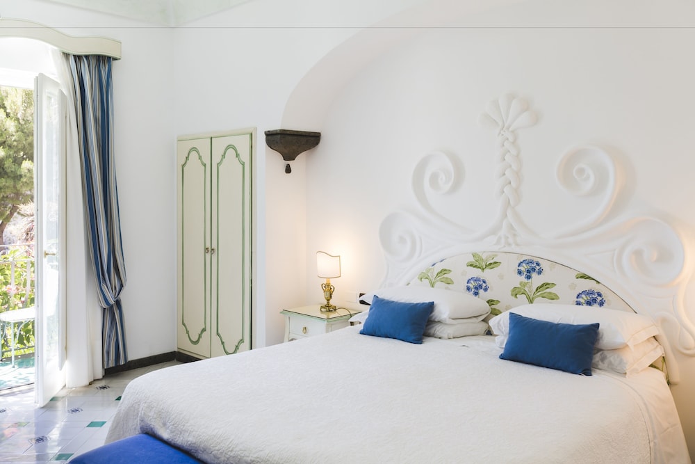 Palazzo Murat Hotel 10/57