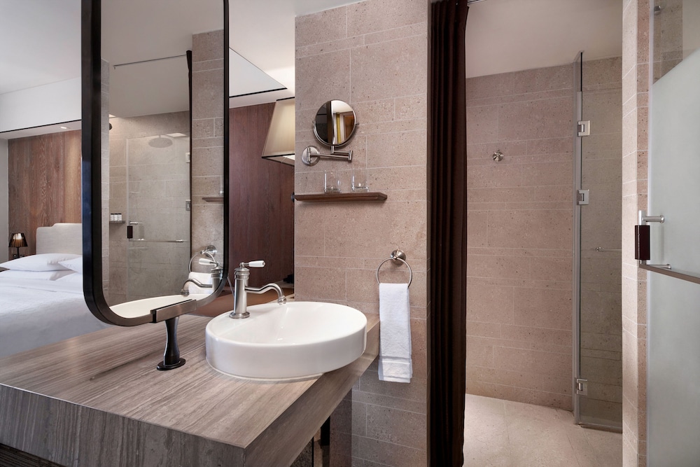 Sheraton Taitung Hotel 49/50