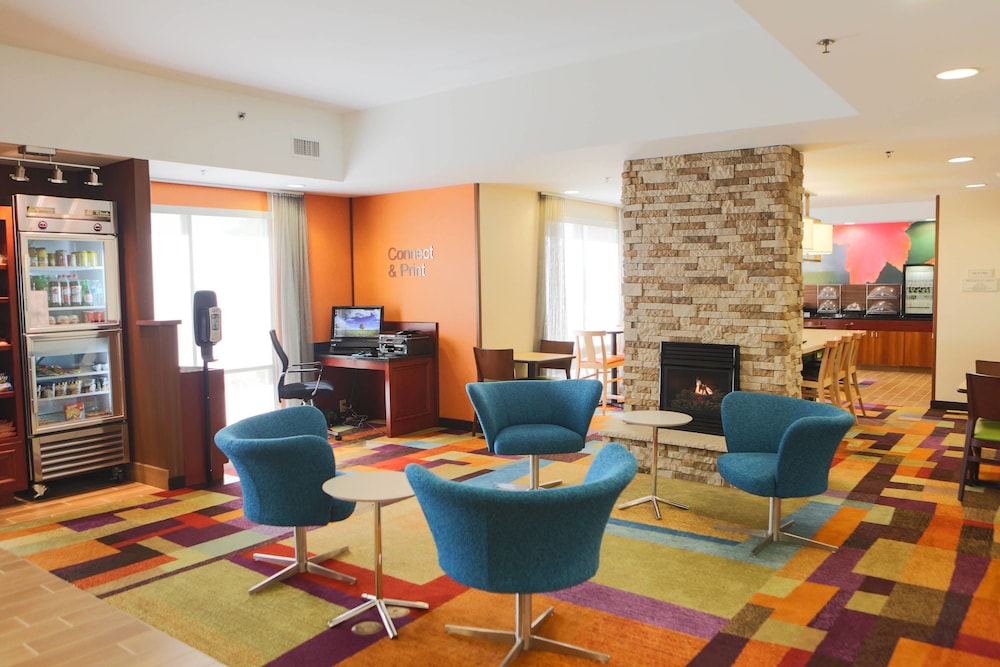 Comfort Inn & Suites Berea, KY 24/40