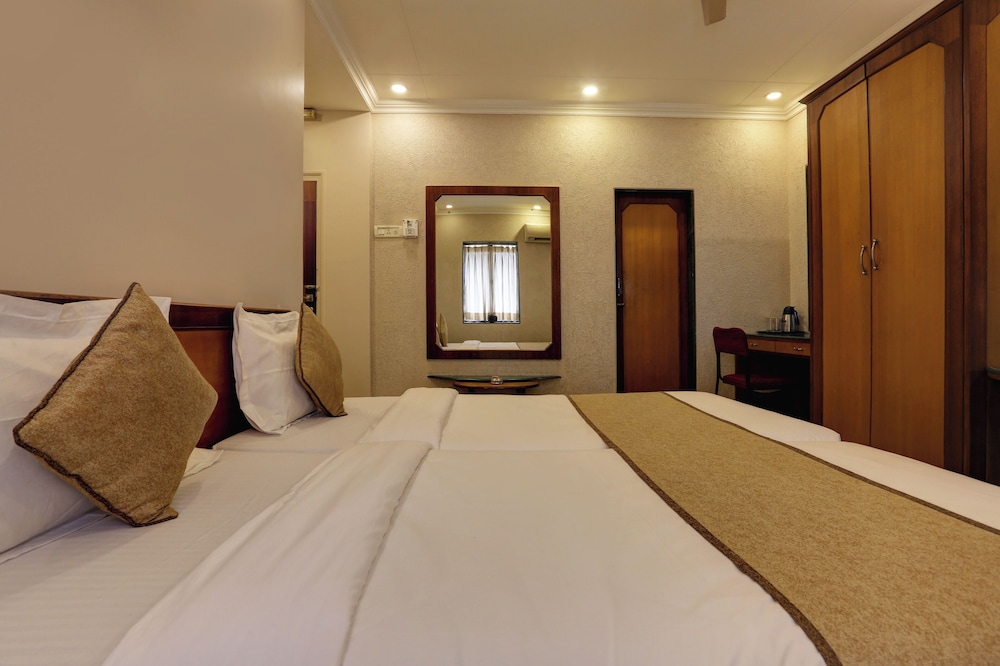 Hotel Accord 52/67