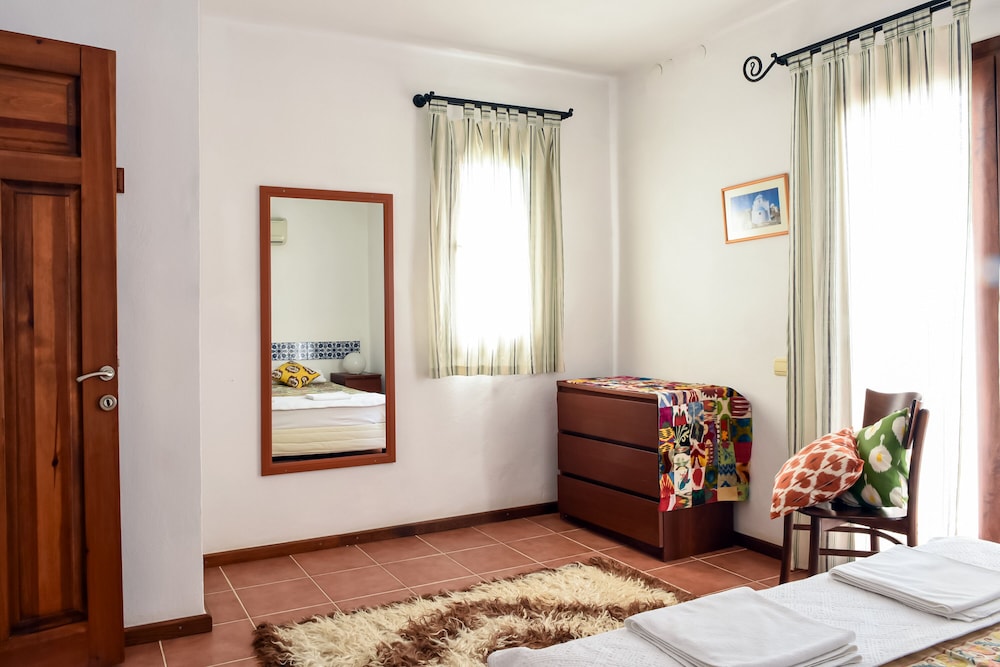 Marphe Hotel Suite and Villas 23/51