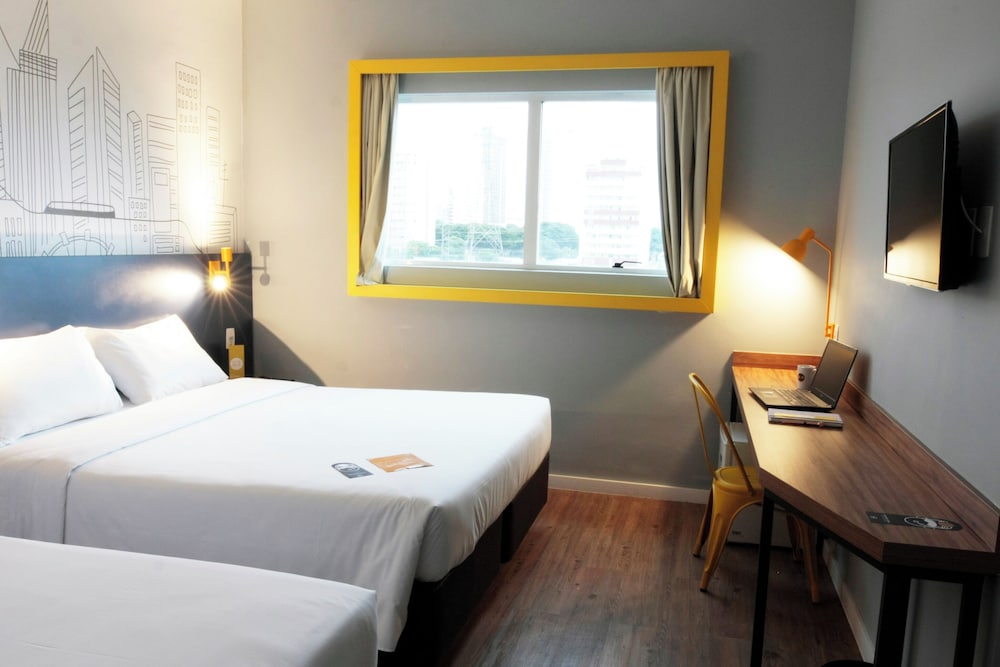 B And B Hotels Sao Jose Dos Campos 16/47