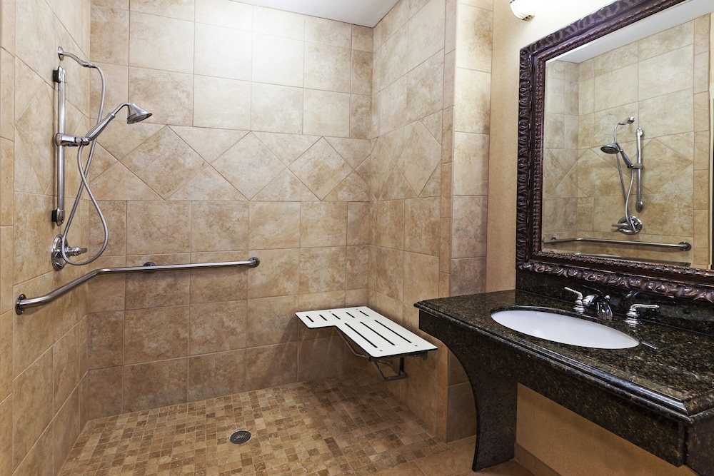 Holiday Inn Express Hotel Suites Henderson Traffic Star 25/54