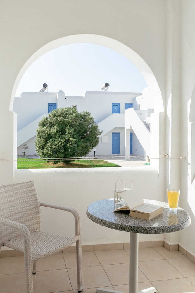 Mikri Vigla Hotel 5/45