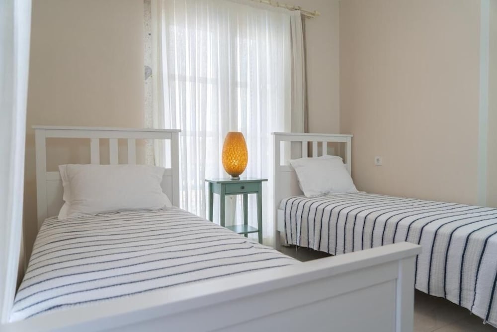 Panda Alacati Otel 4/28