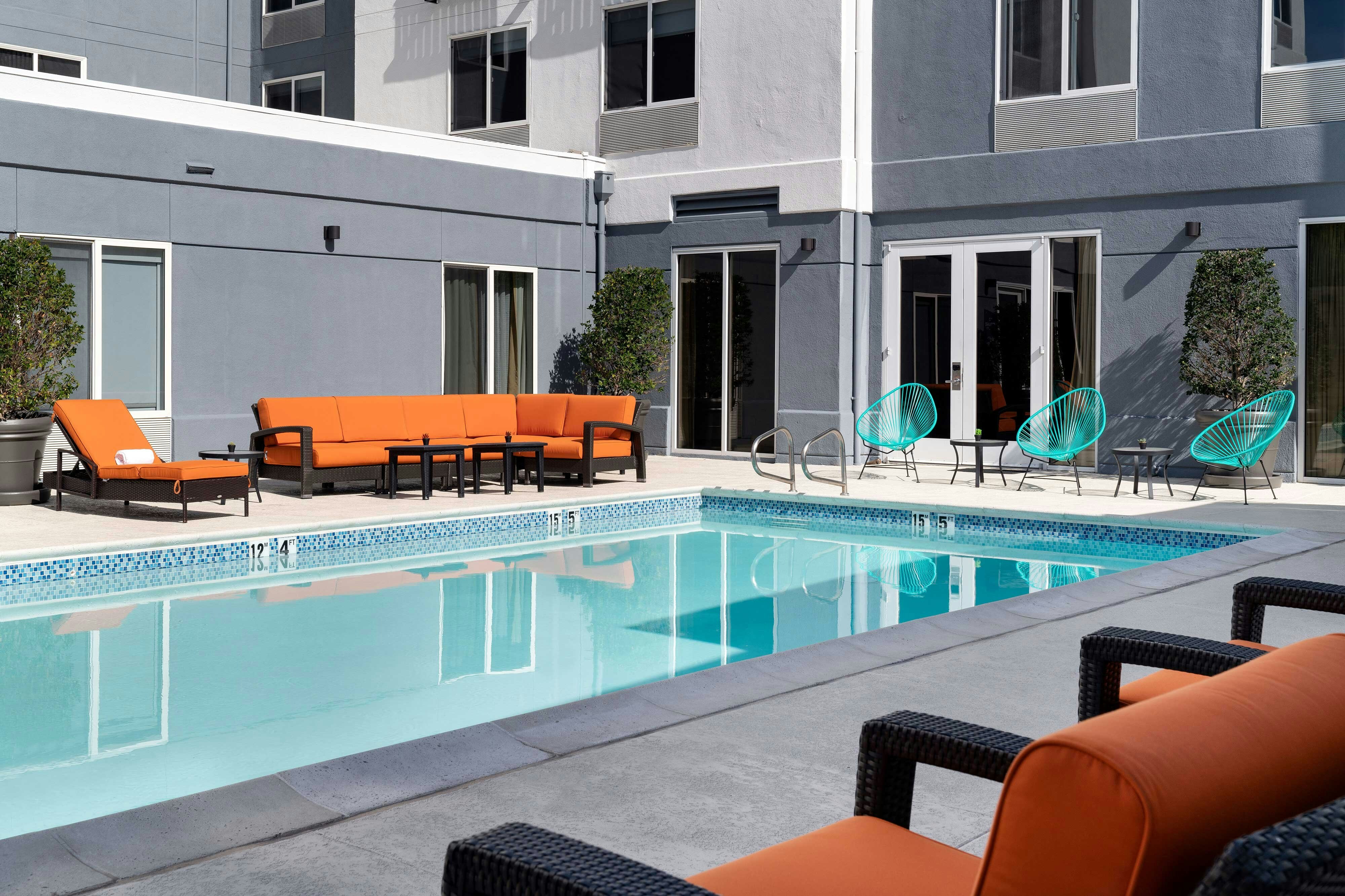 Aloft Mountain View 2/21