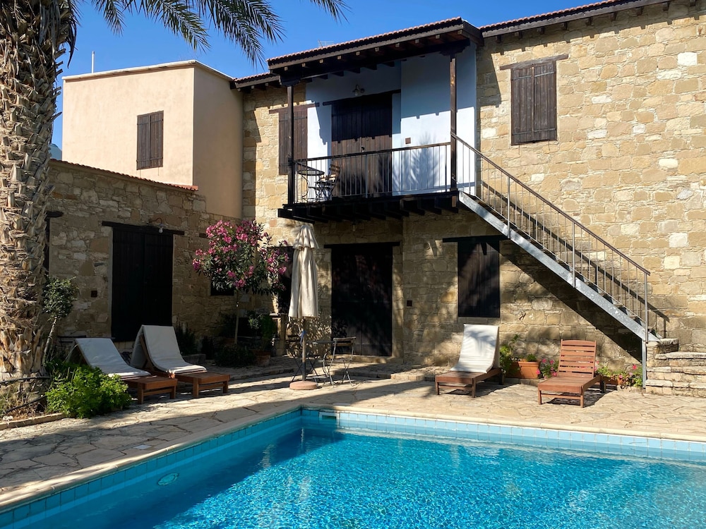 Porfyrios Country House 32/39