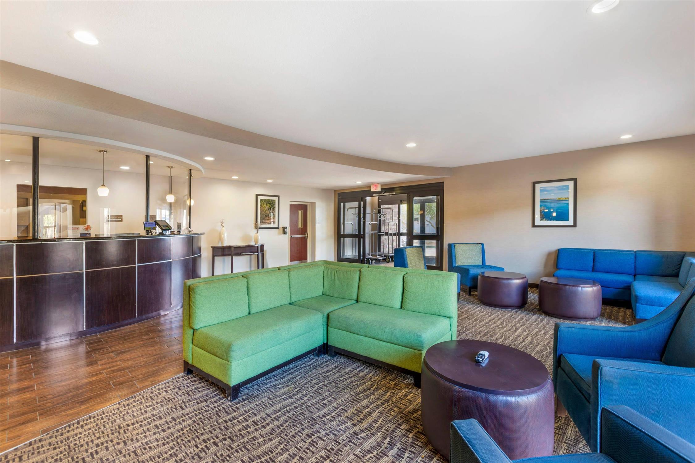 Comfort Suites Blythe, CA 26/49
