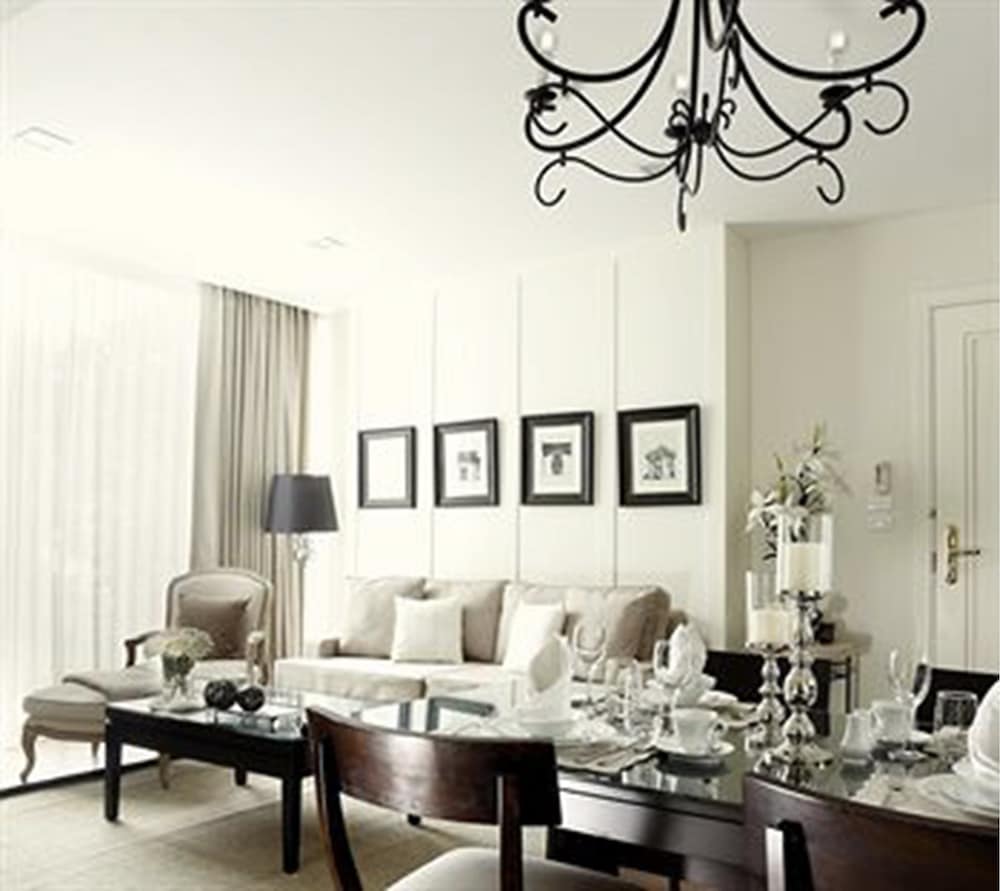 Rongratana Executive Residence 47/67