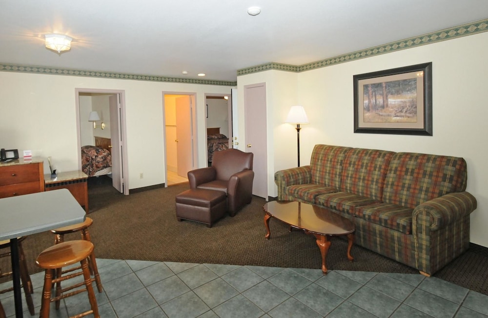 Silver Spruce Inn 20/50