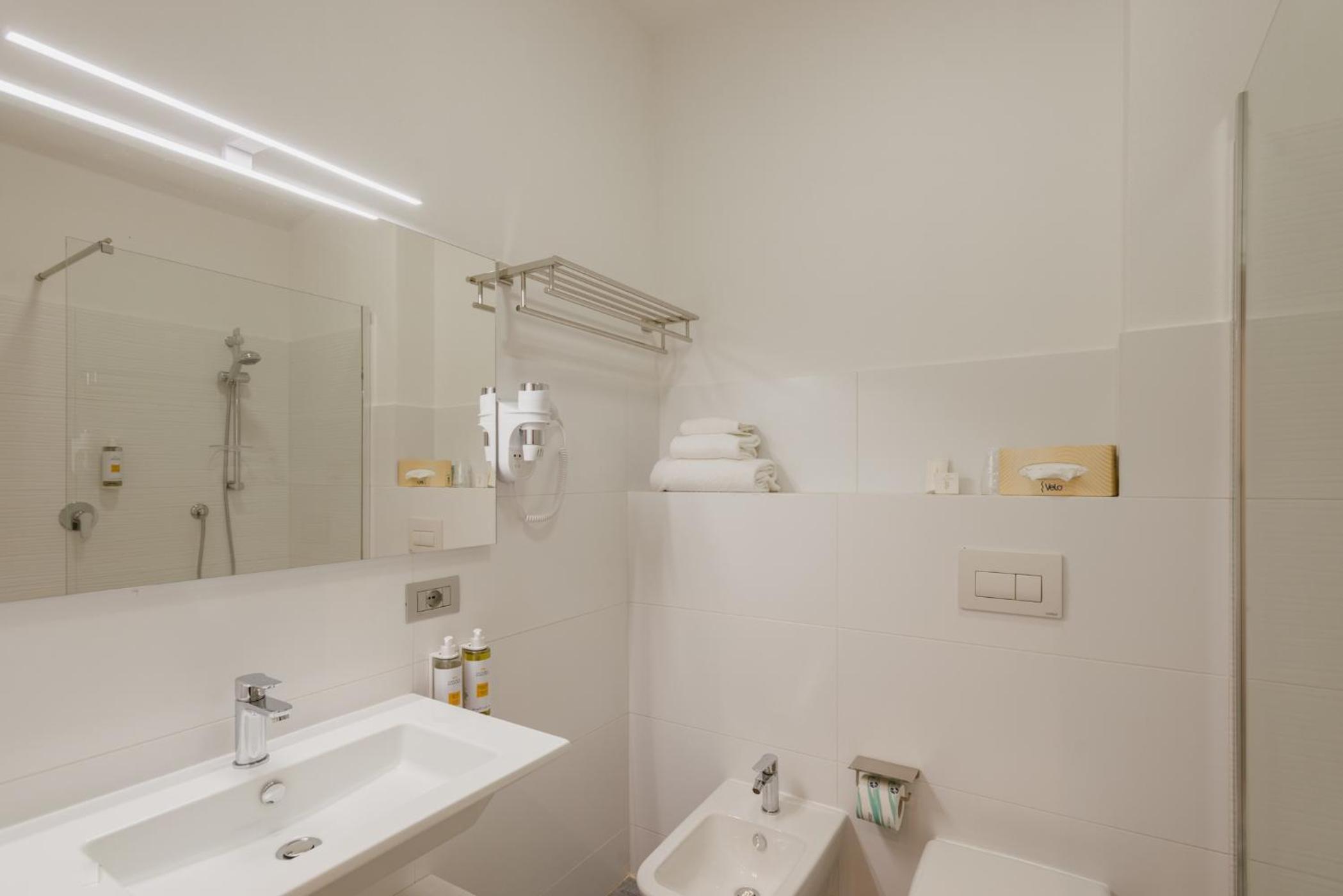 غرفة مزدوجة بشرفة، Hotel Calabona 3/5