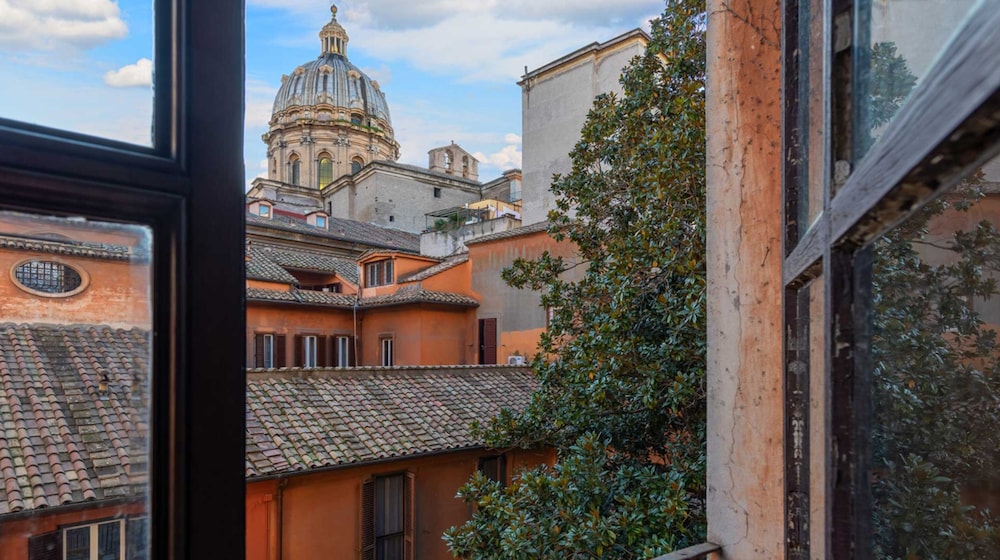 Hotel dei Barbieri 44/54