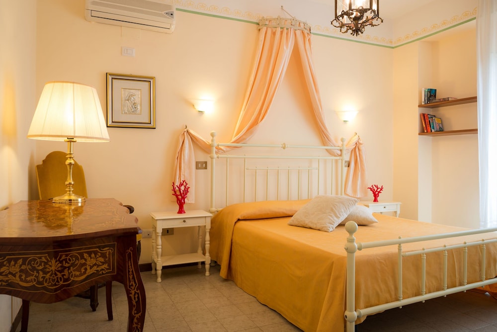 Hotel Villa Rita 40/56
