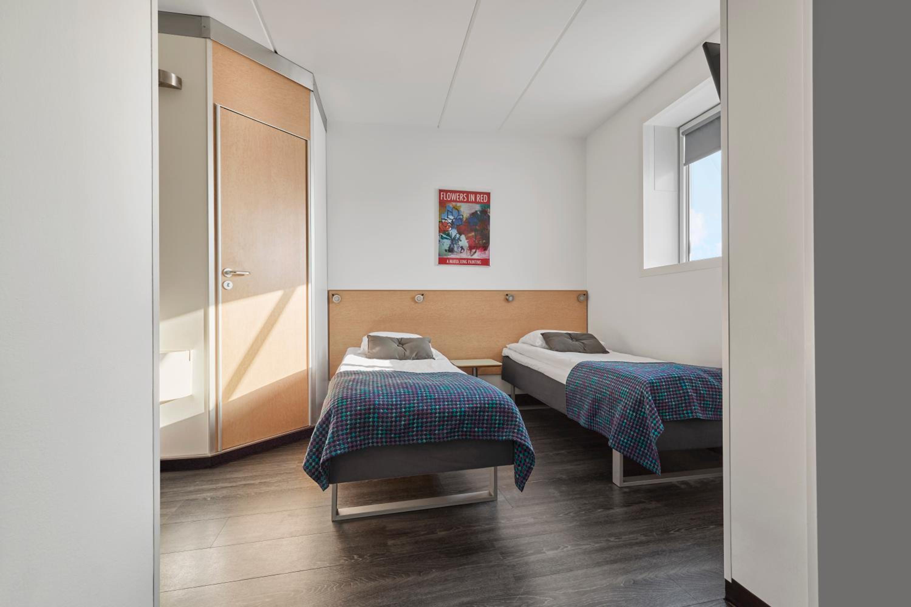 Commodore, Family, Twin Beds, Bunk Bed