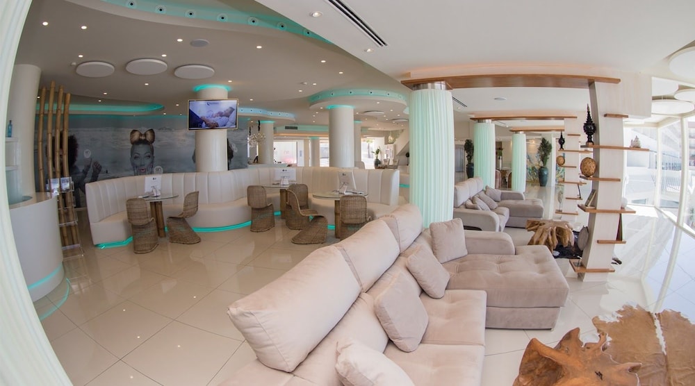 On Hotels Oceanfront Adults Designed 29/50